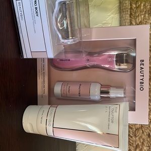 BEAUTYBIO—FACIAL n BODY—tool tightens tones brightens SKIN